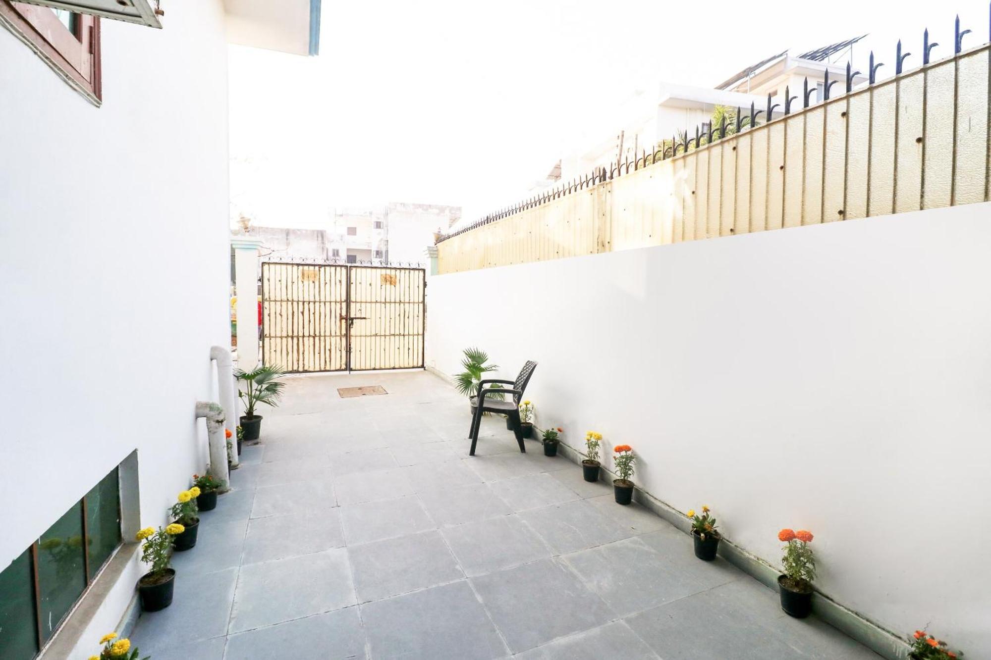 Hotel O Maurya Residency Gurgaon Exterior foto